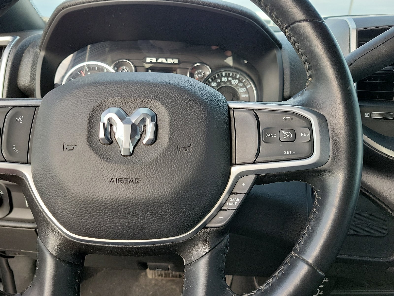 2024 RAM 3500 Big Horn