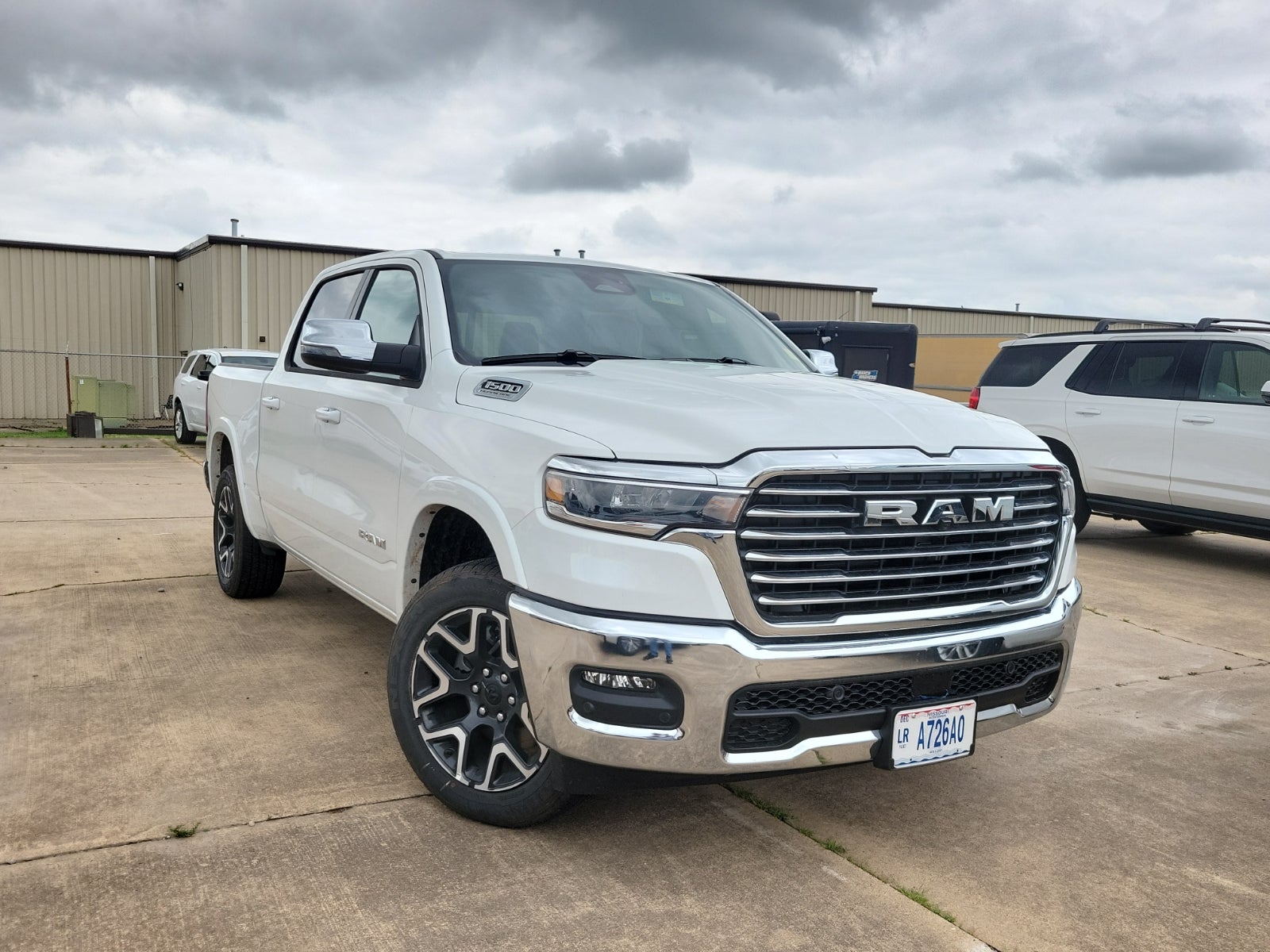 2026 RAM 1500 Laramie 4x4 Crew Cab 5'7's photo