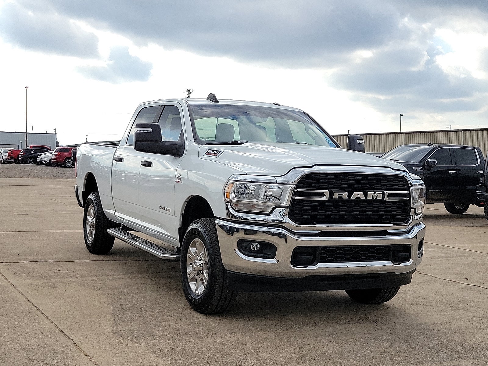 2024 RAM 2500 Big Horn Crew Cab 4x4 6'4" Box