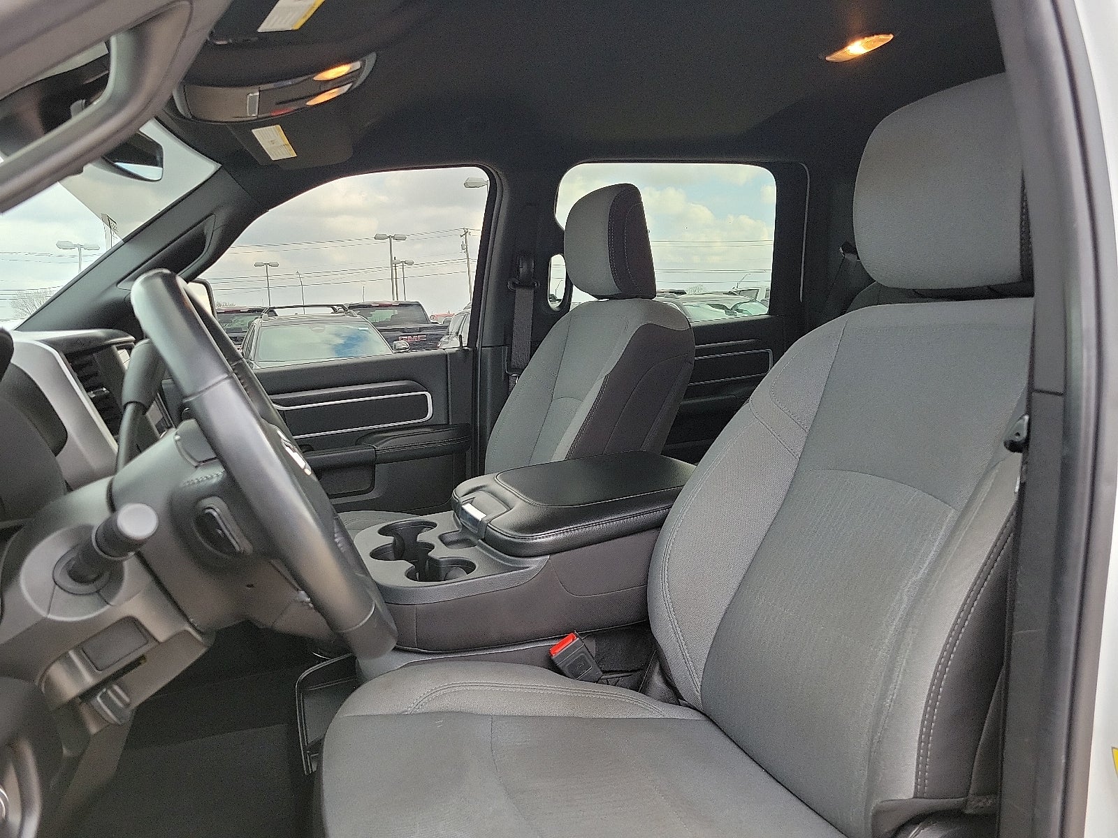 2024 RAM 2500 Big Horn Crew Cab 4x4 6'4" Box