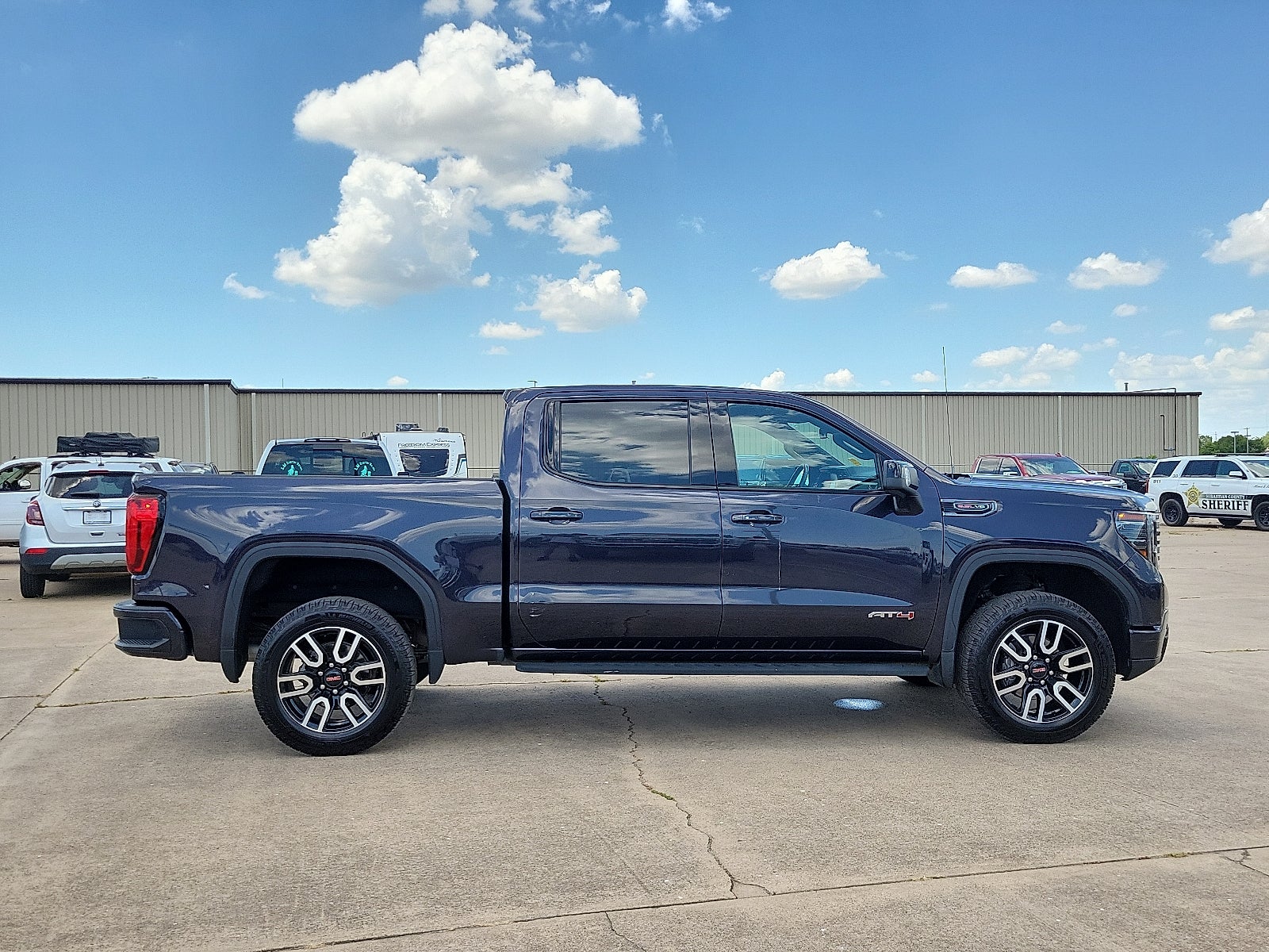 2022 GMC Sierra 1500 AT4