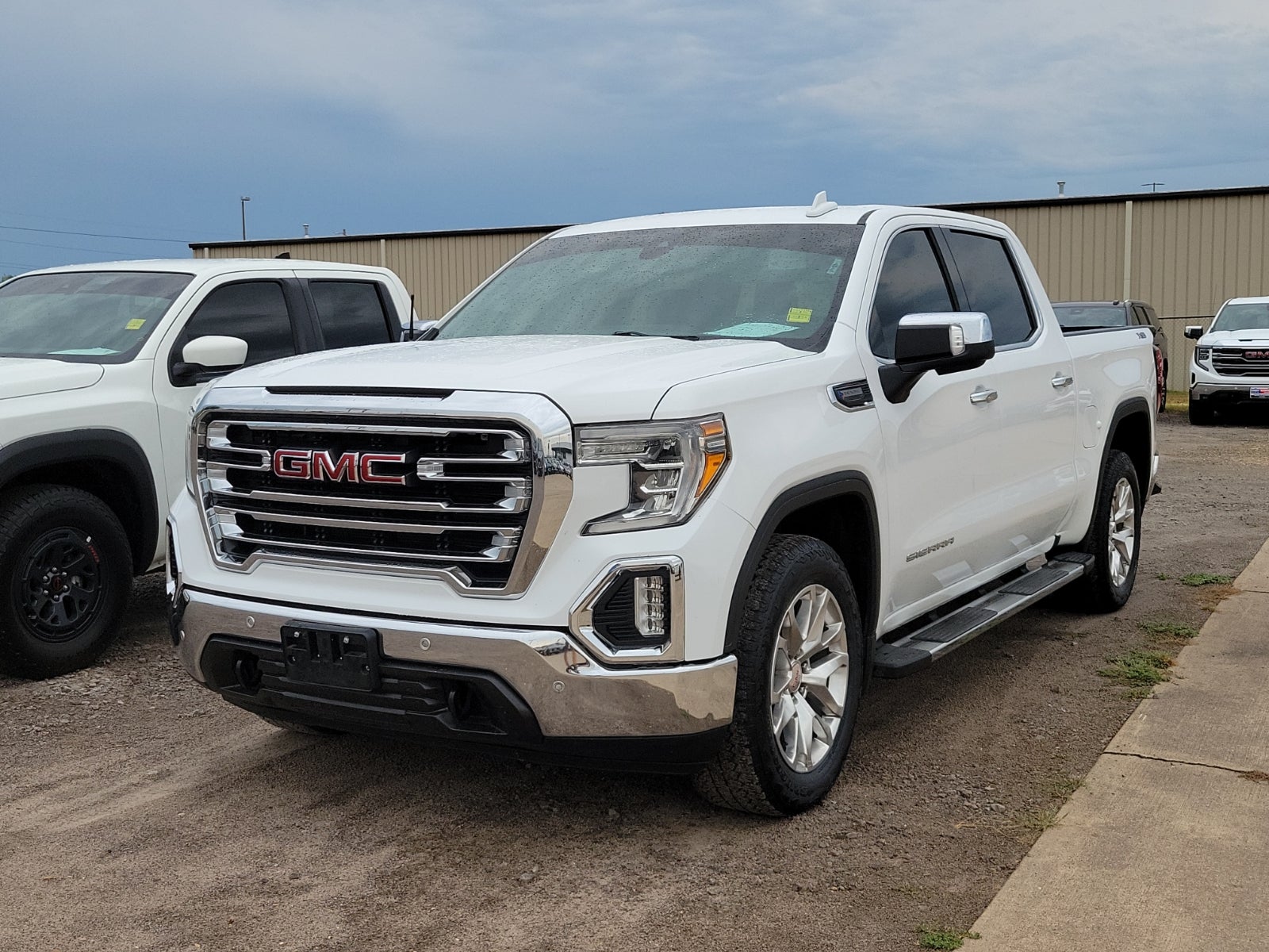 2021 GMC Sierra 1500 SLT