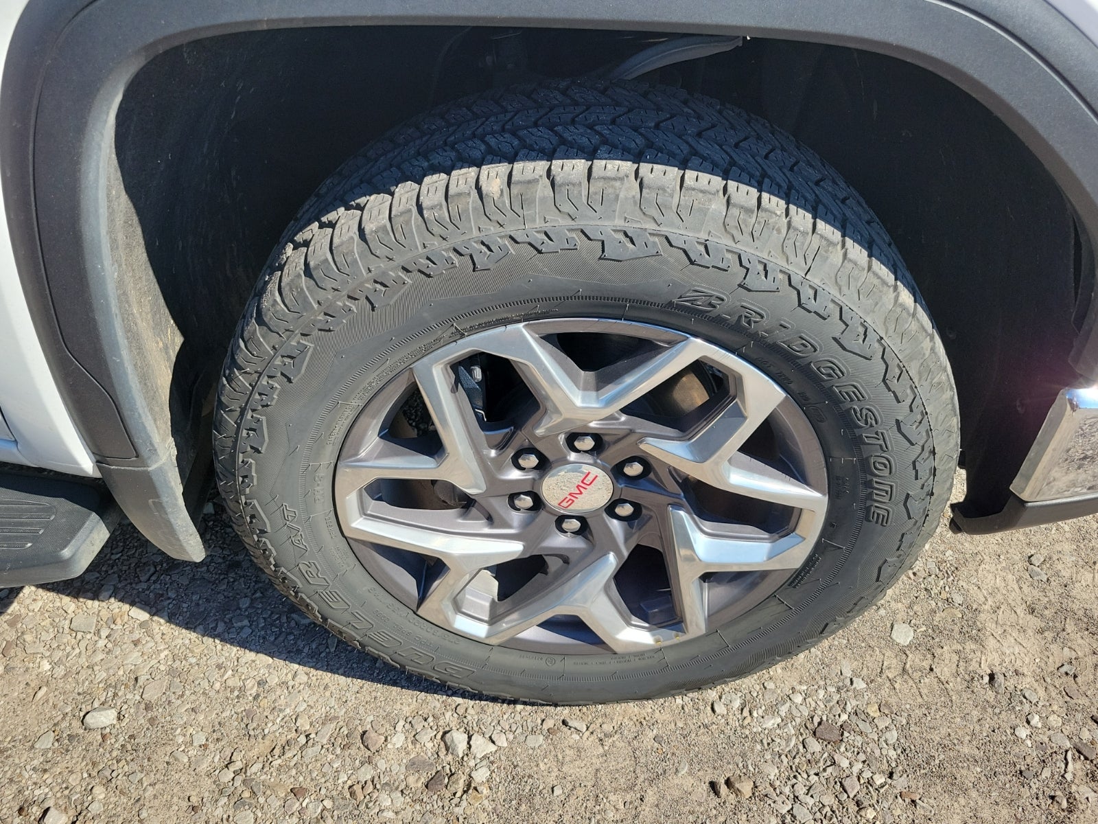 2024 GMC Sierra 1500 SLE