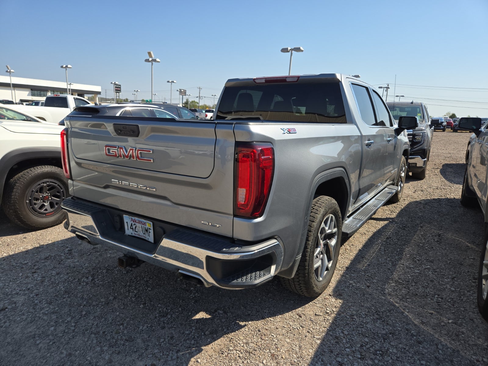 2023 GMC Sierra 1500 SLT
