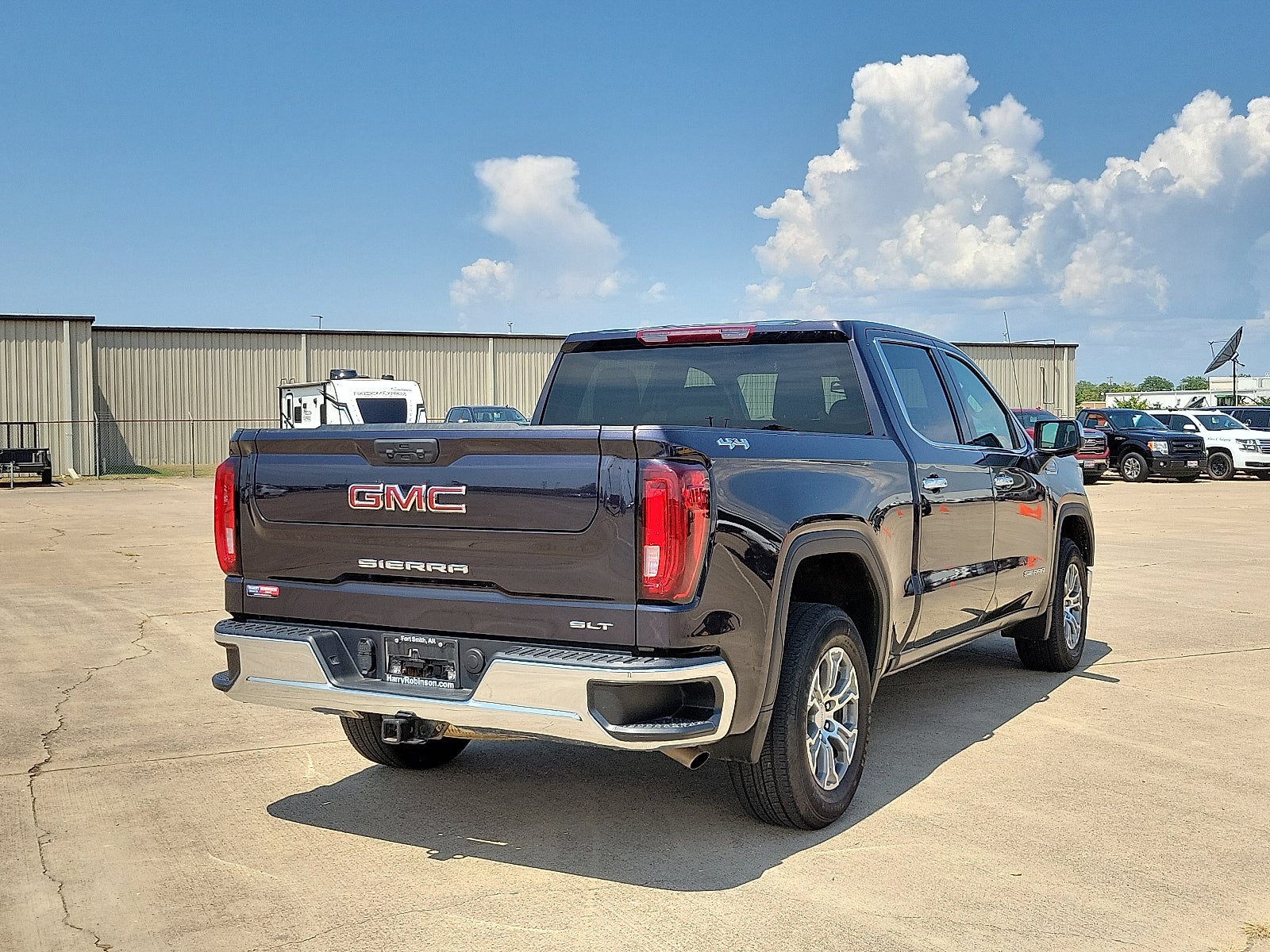 2024 GMC Sierra 1500 SLT