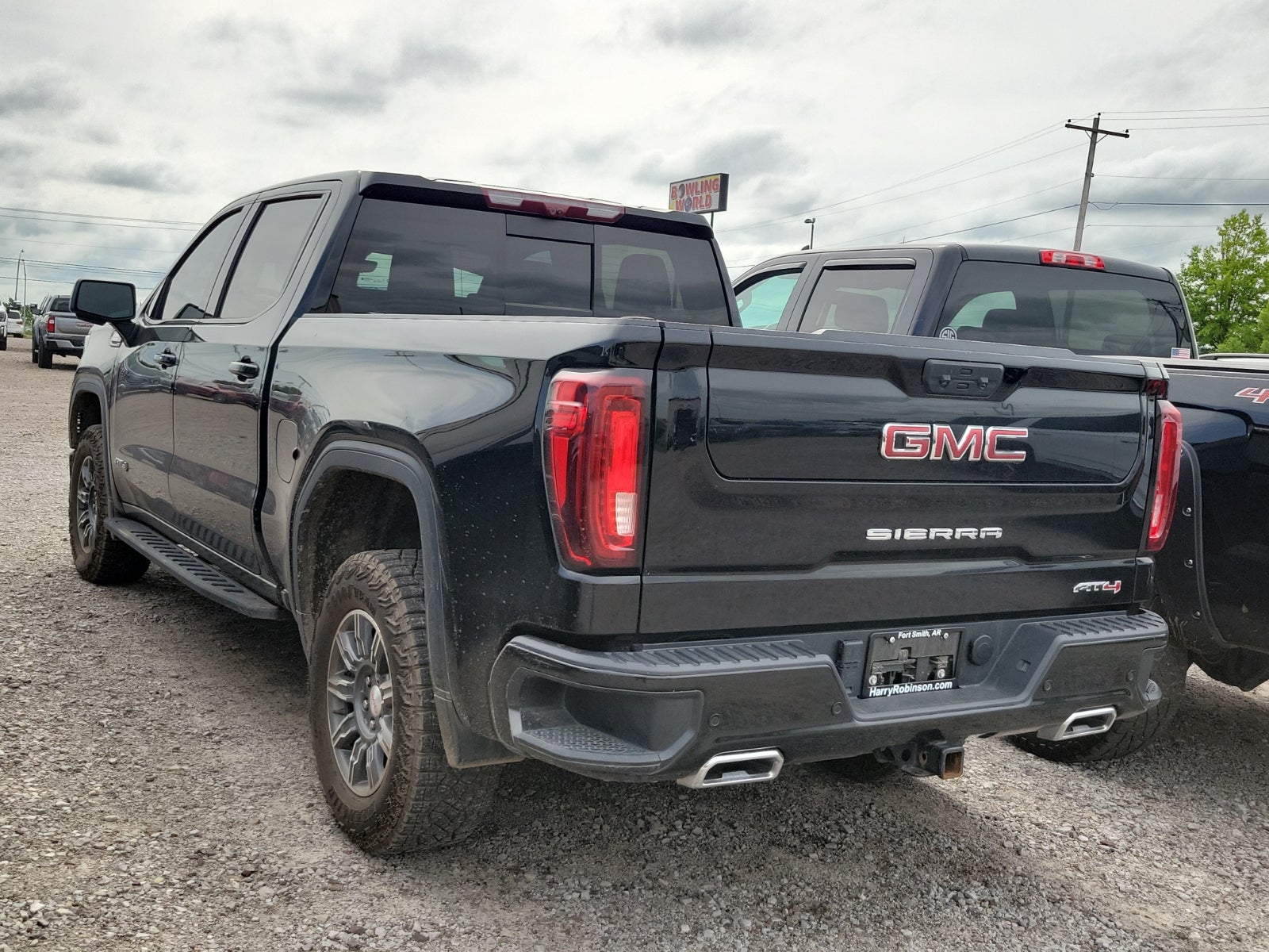 2024 GMC Sierra 1500 AT4