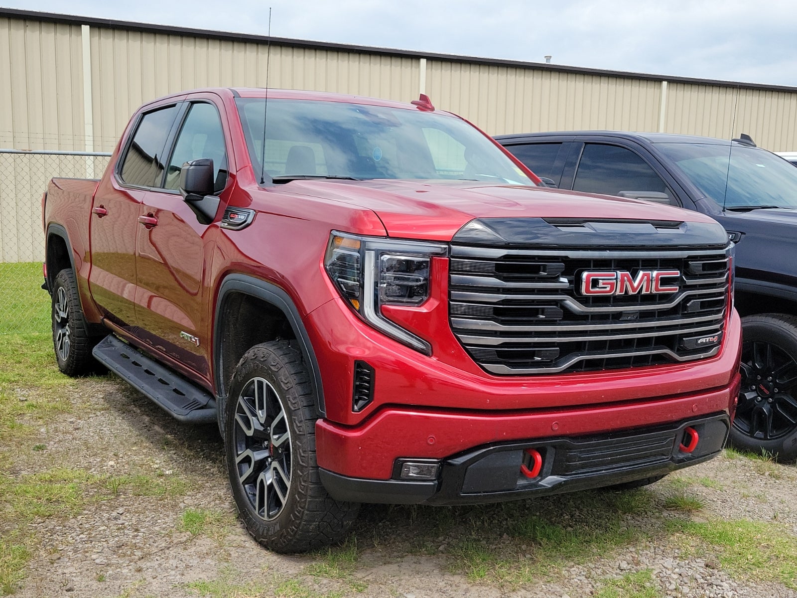 2025 GMC Sierra 1500 AT4
