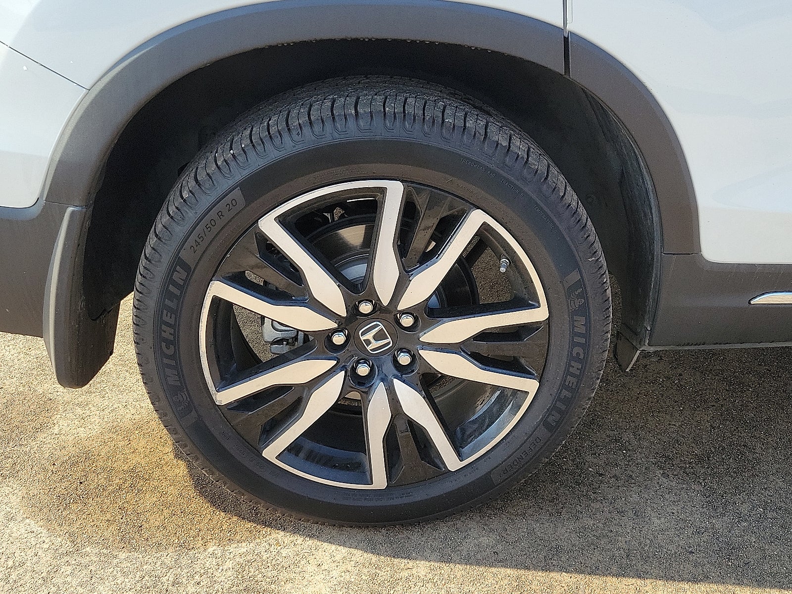 2022 Honda Pilot AWD Elite