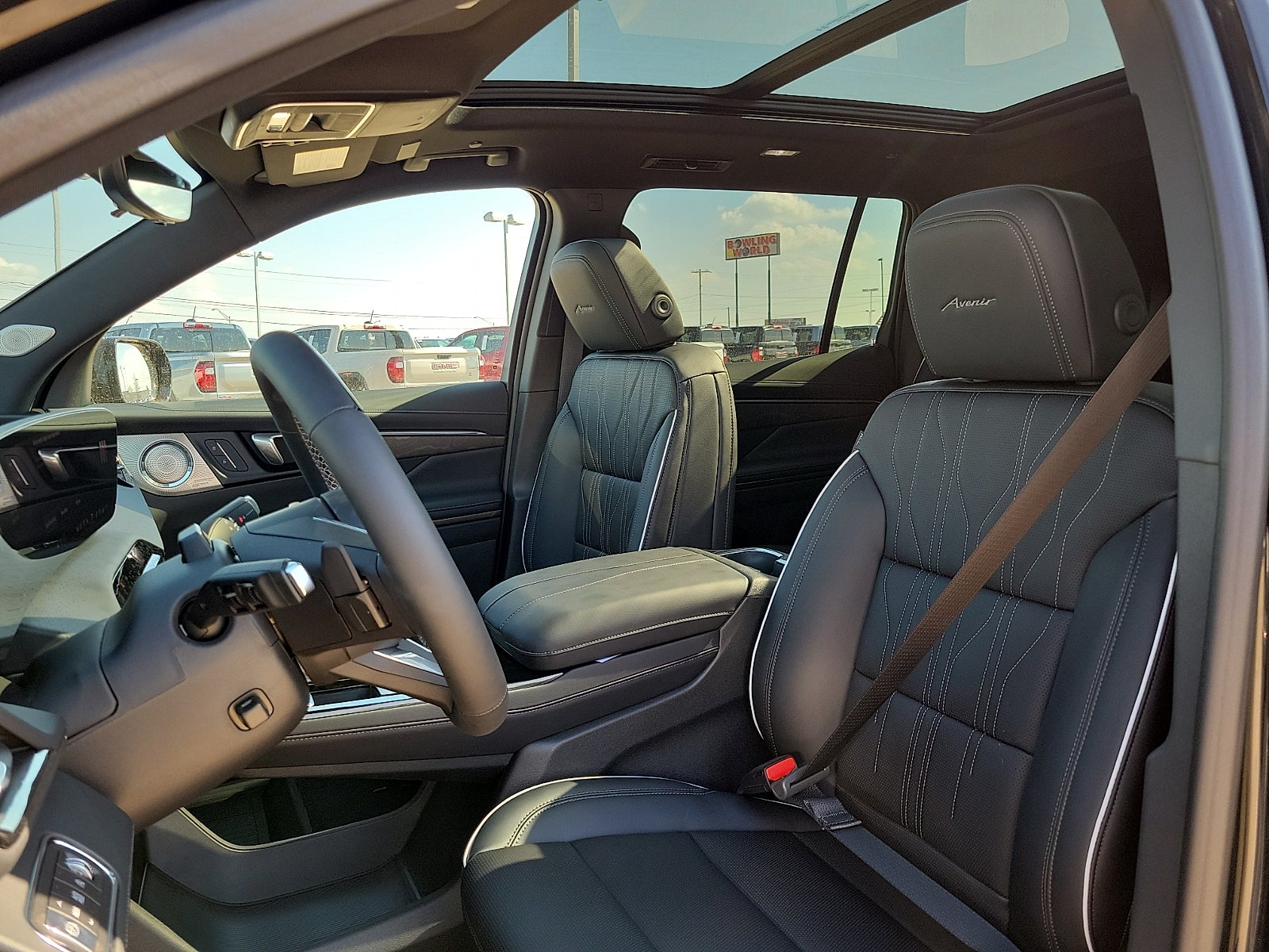 2026 Buick Enclave Avenir