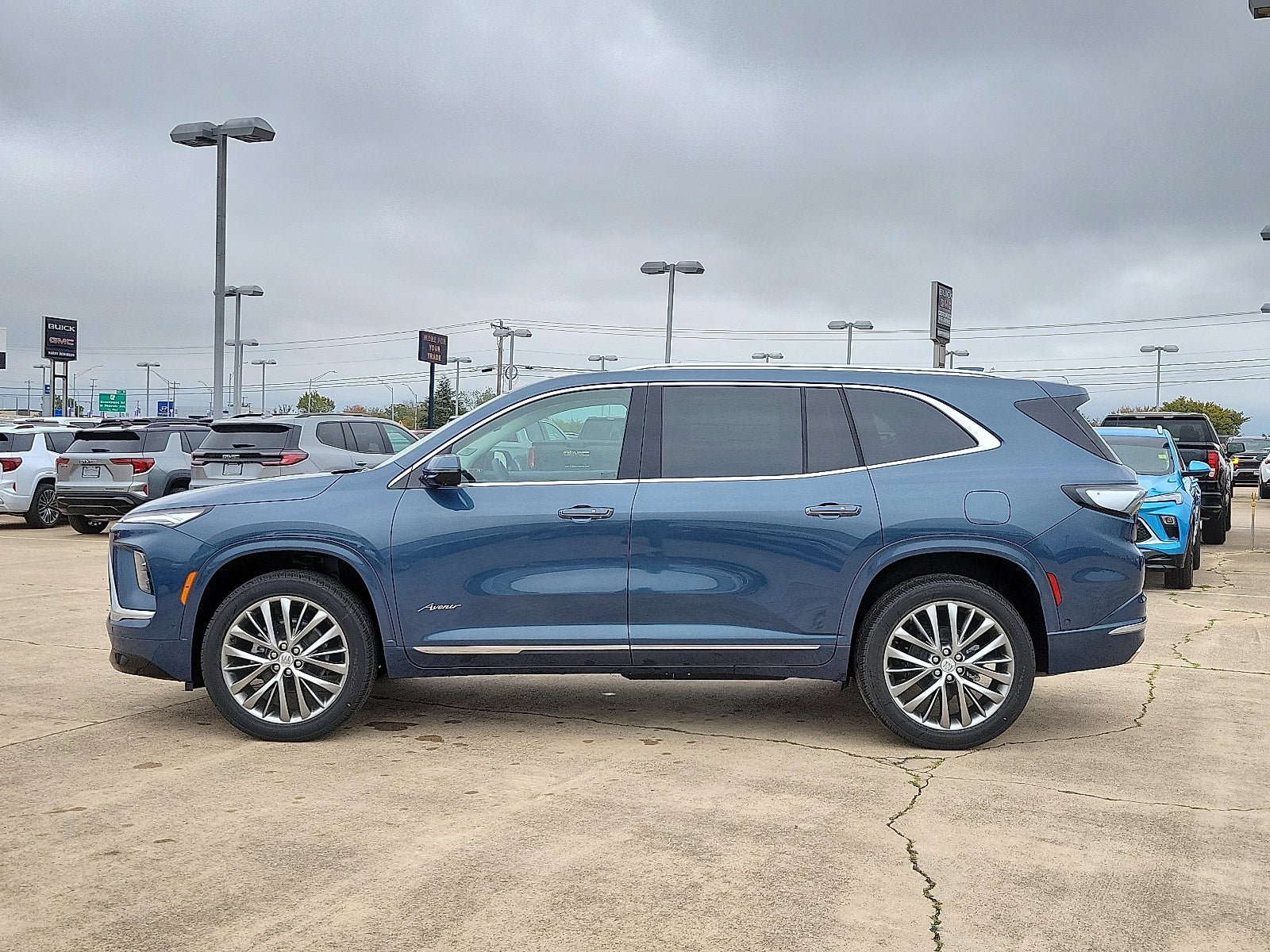 2026 Buick Enclave Avenir
