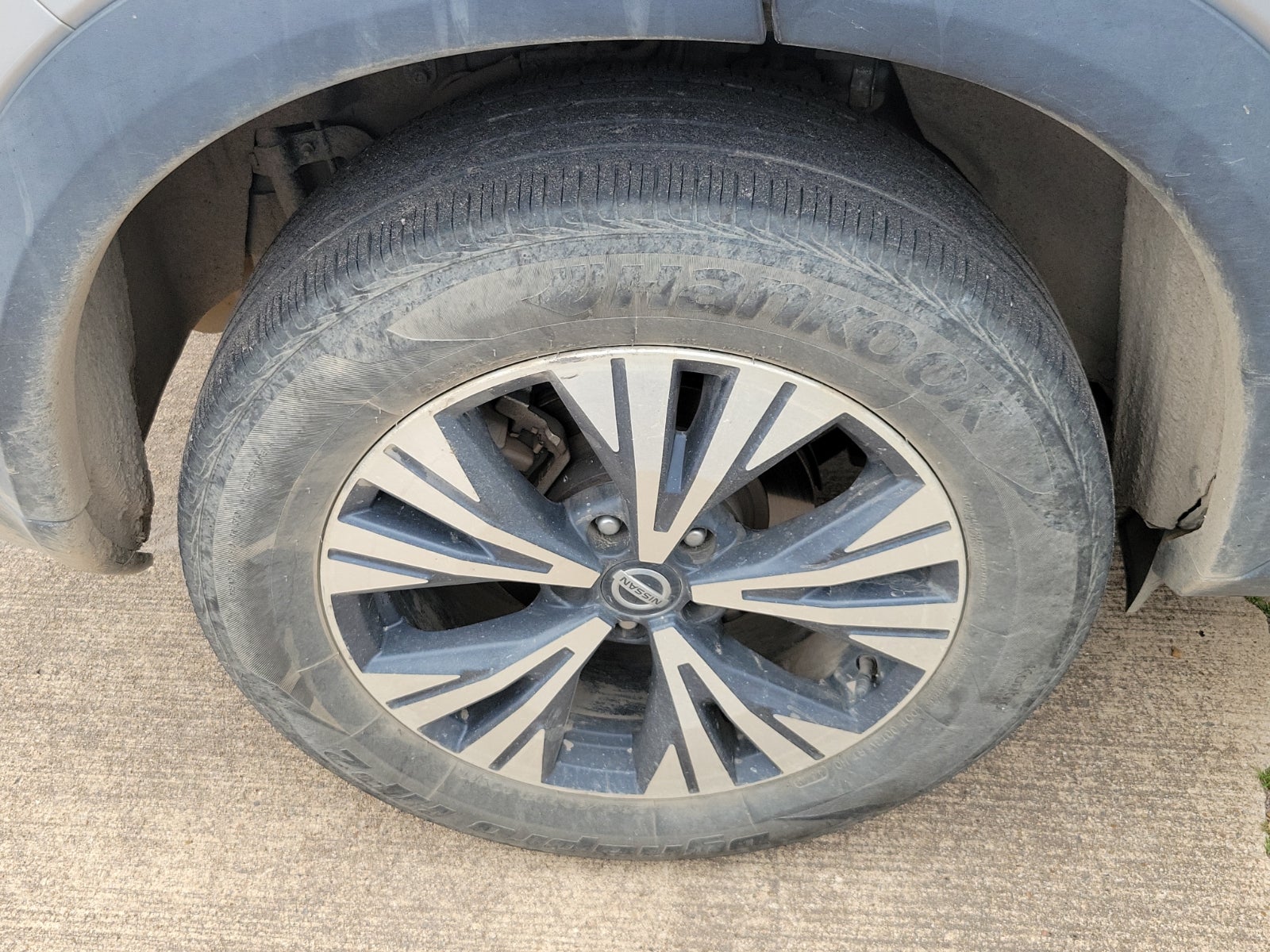 2021 Nissan Rogue SV FWD