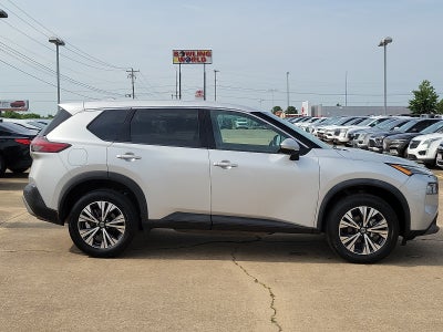 2021 Nissan Rogue SV FWD