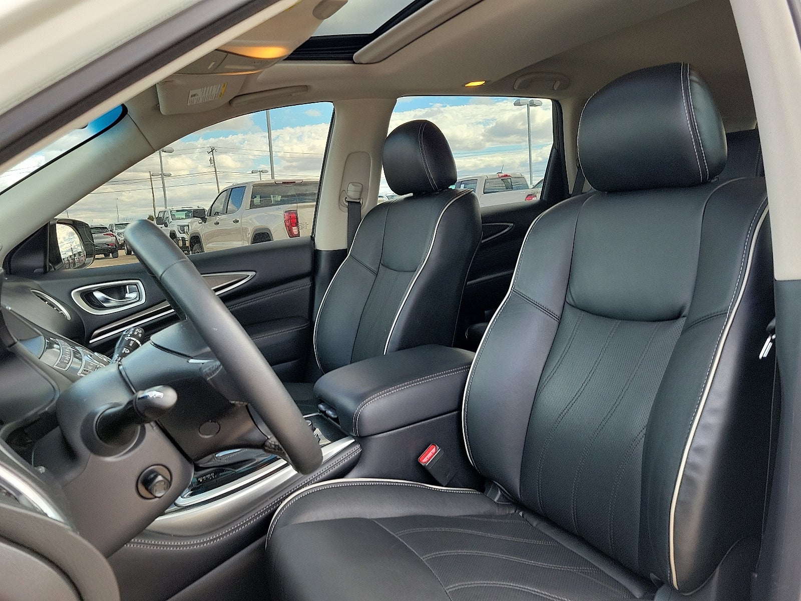 2020 INFINITI QX60 LUXE