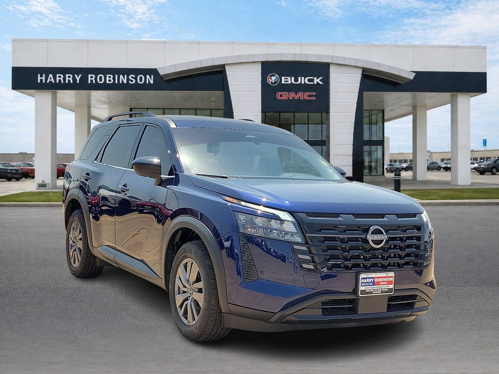 2026 Nissan Pathfinder SV