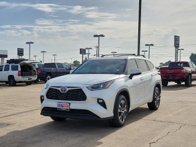 2021 Toyota Highlander Hybrid XLE