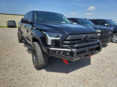 2023 Toyota Tundra 4WD SR5