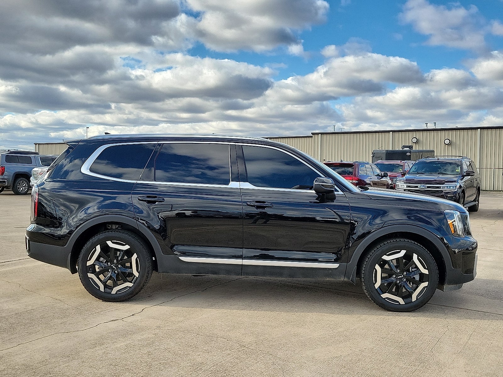 2023 Kia Telluride EX