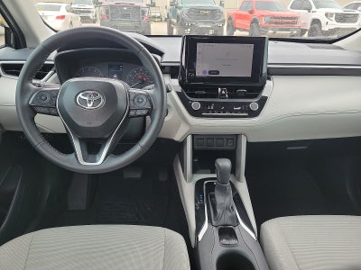 2025 Toyota Corolla Cross LE