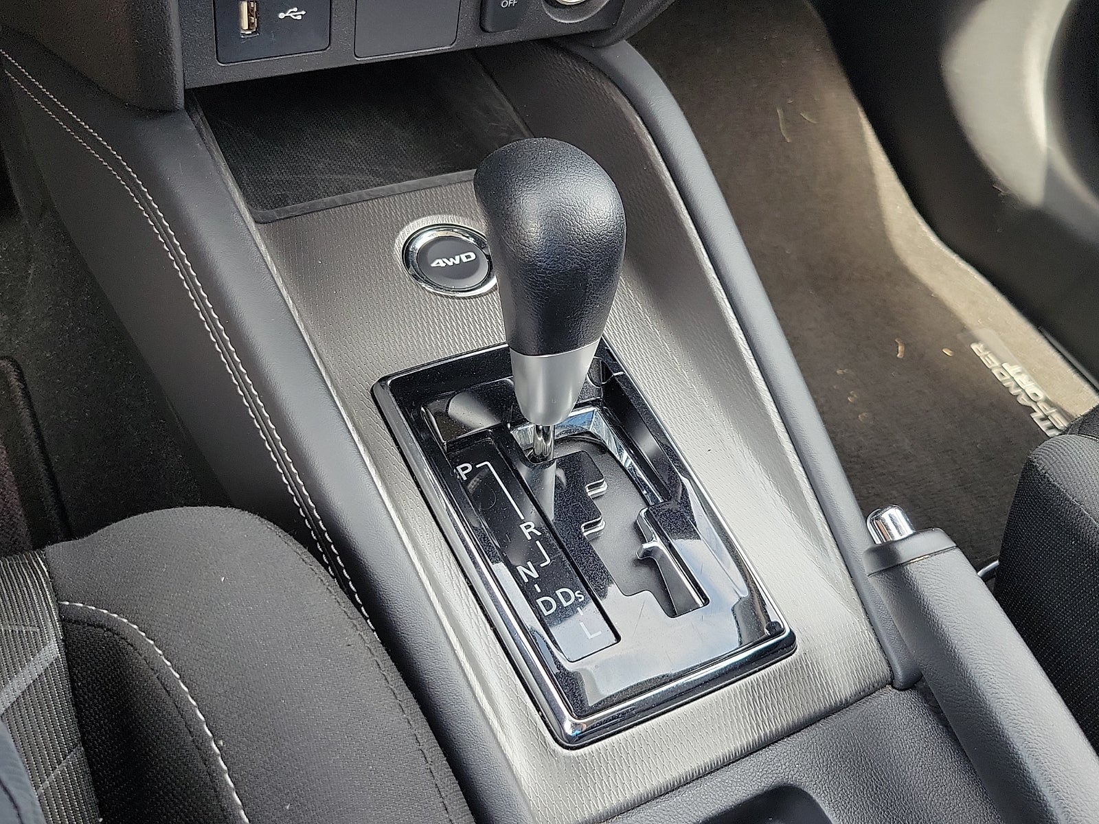 2025 Mitsubishi Outlander Sport S