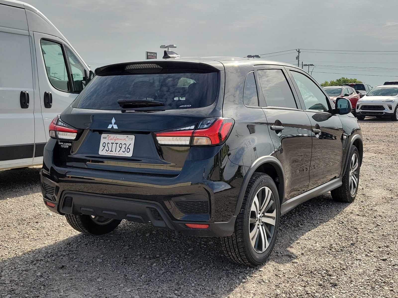 2025 Mitsubishi Outlander Sport S