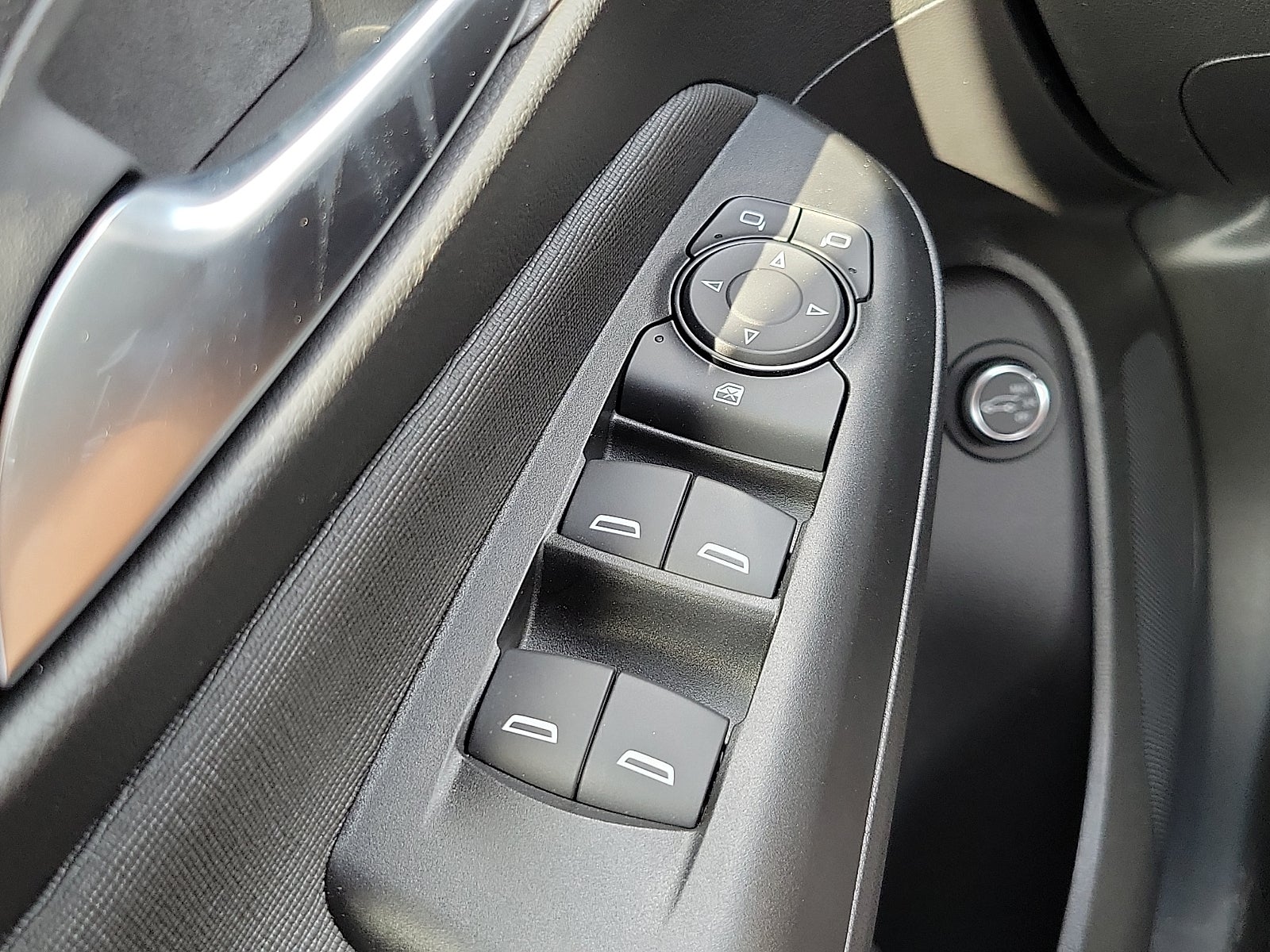 2026 Buick Envista Preferred - Photo 13