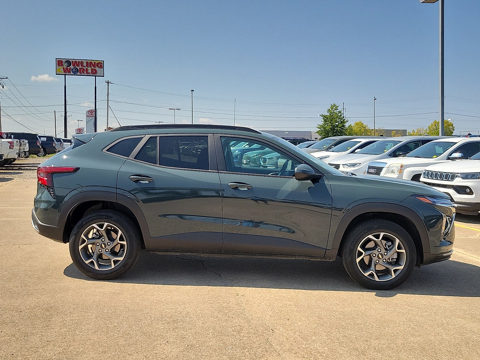 2025 Chevrolet Trax LT