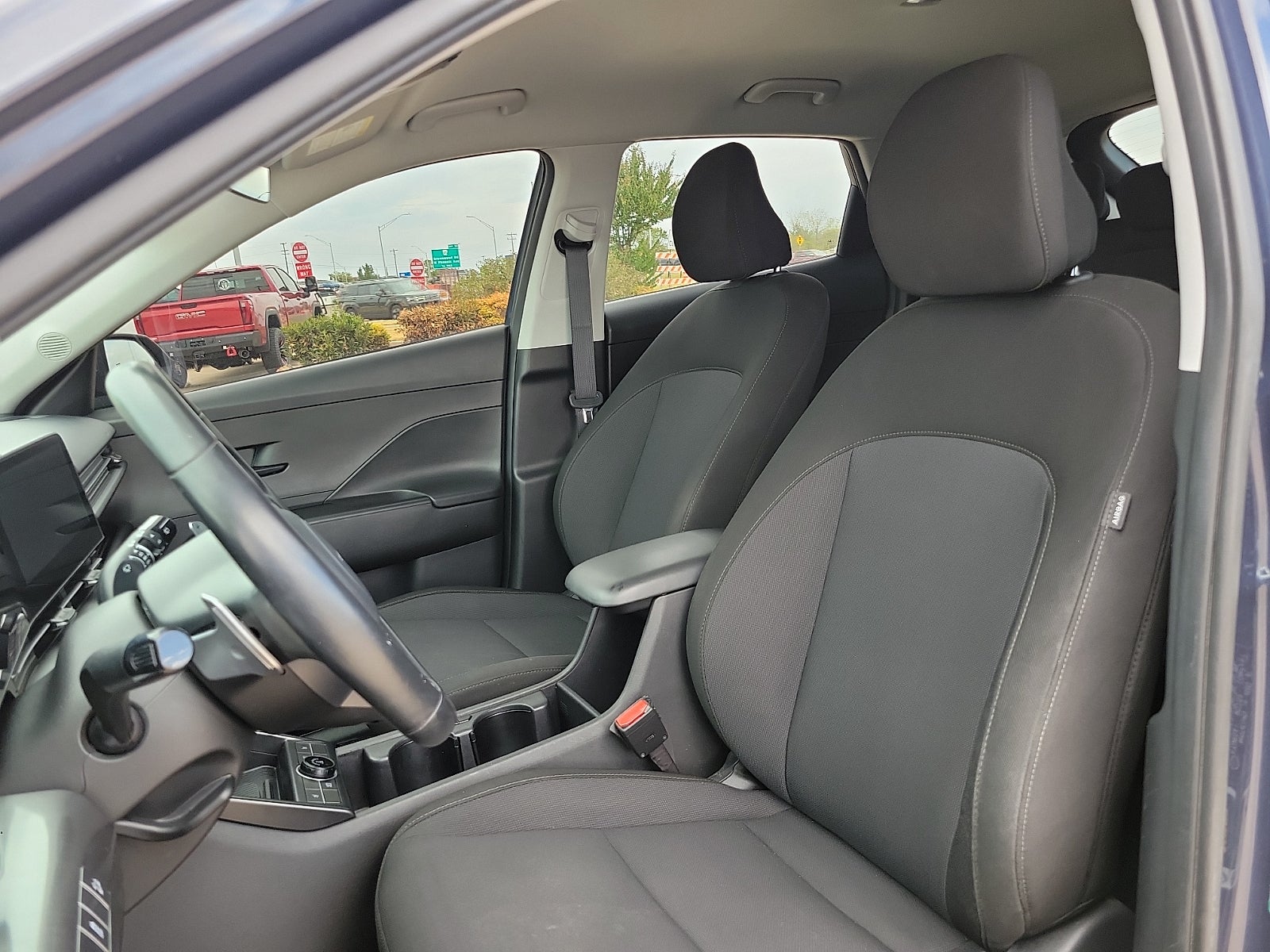 2025 Hyundai Kona SEL Convenience
