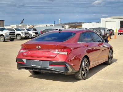 2025 Hyundai Elantra Limited