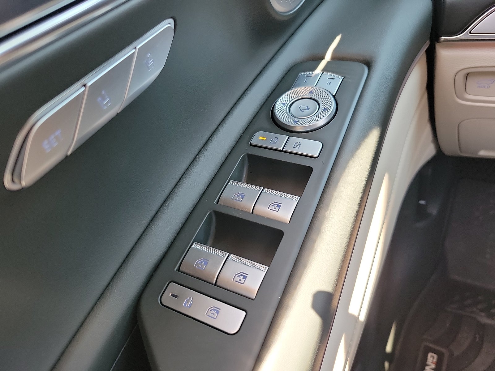 2025 Genesis GV80 2.5T Advanced AWD